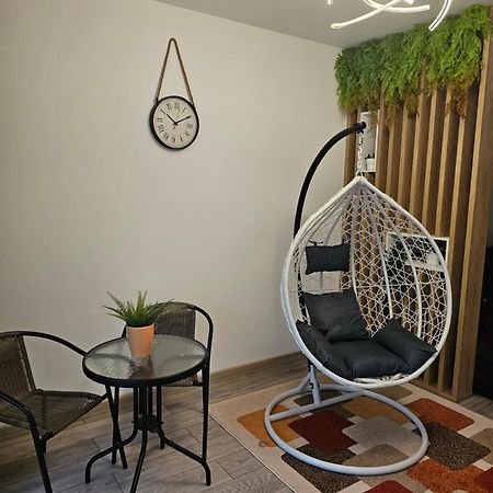 Ewa Green Towers ピテシュティ エクステリア 写真